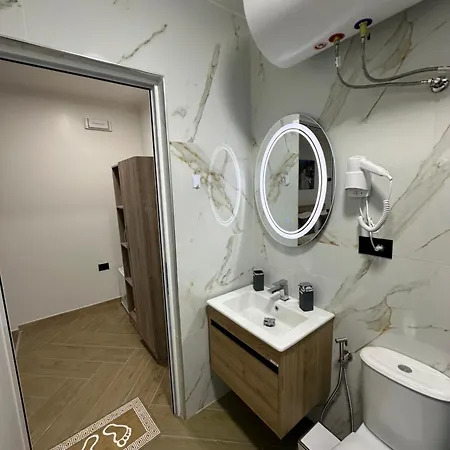 Three Brothers Guest house *