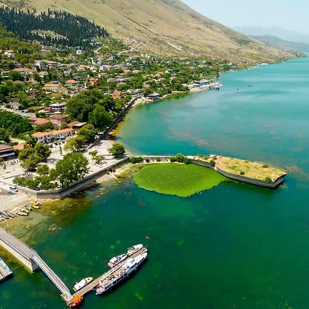 بيت ضيافة Three Brothers 3*