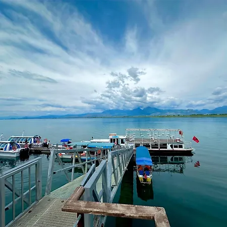 Three Brothers 3* Široka