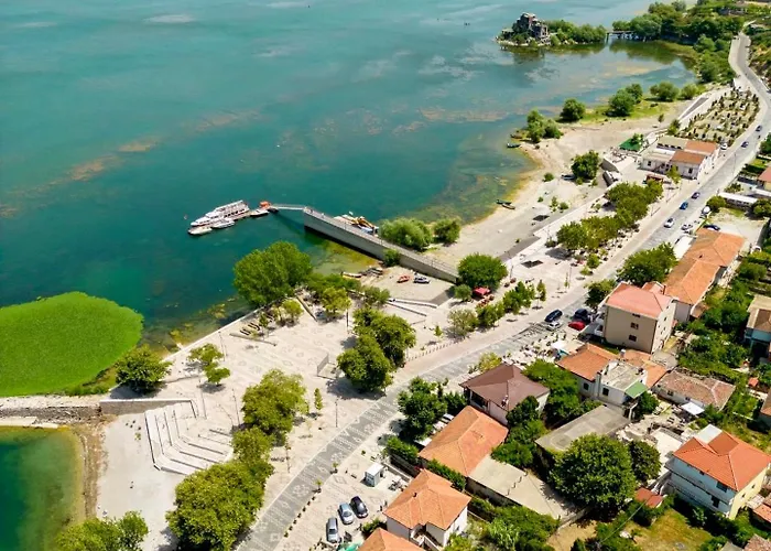 Guest house Three Brothers 3*